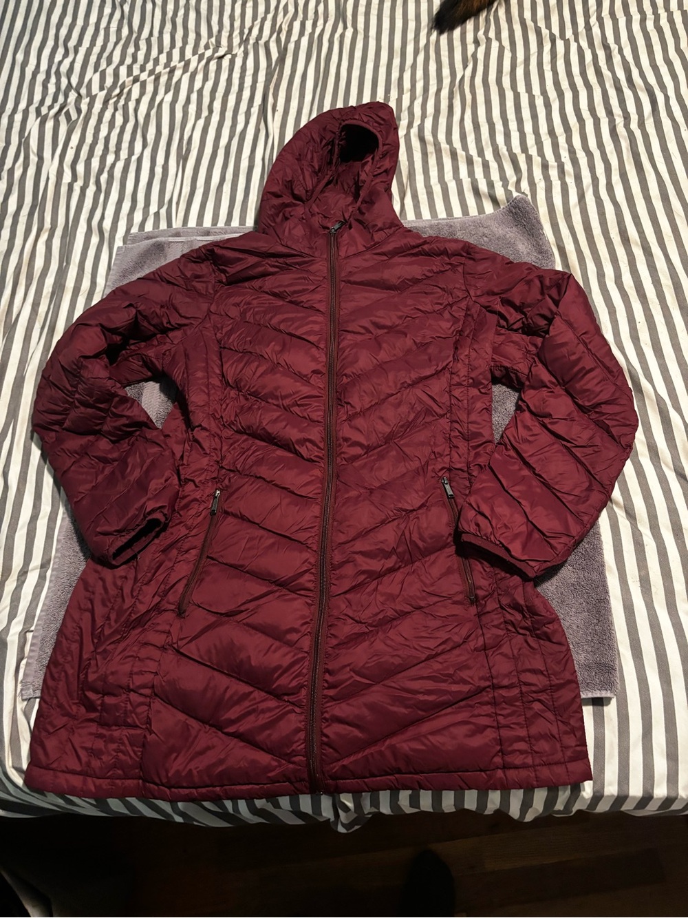 Women’s size L Hooded Quilted Long Puffer Jacket - Burgundy